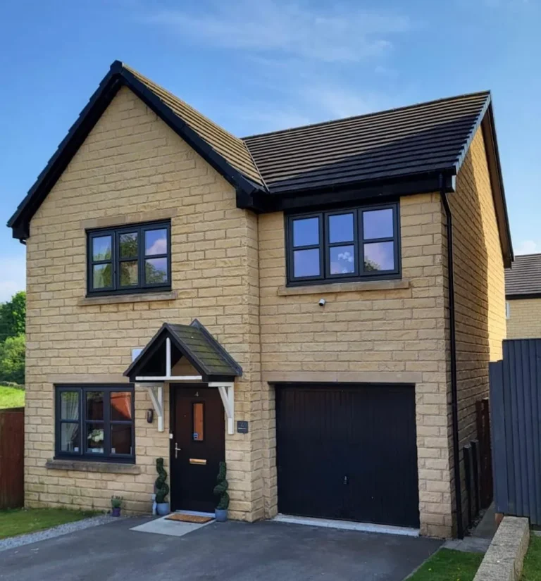 UPVC spray painting (2)